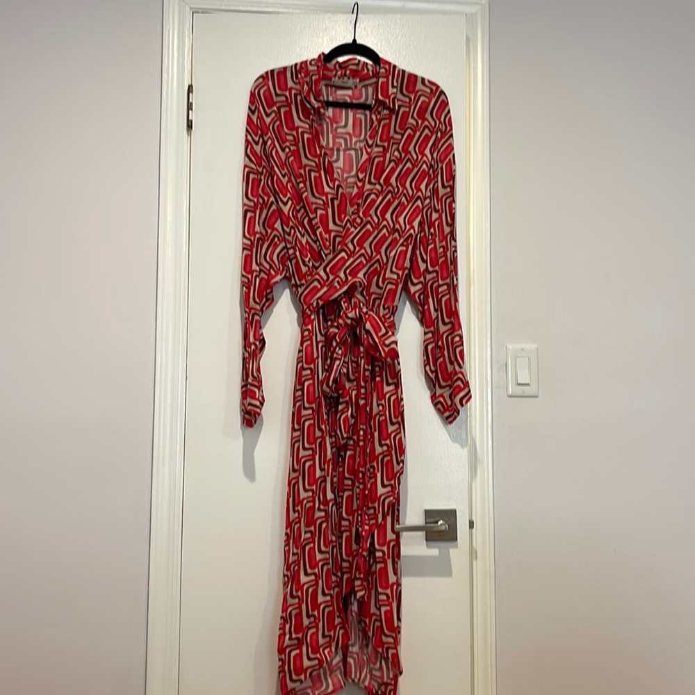 MANGO semi warp dress . vibrant colors , button and collared front .